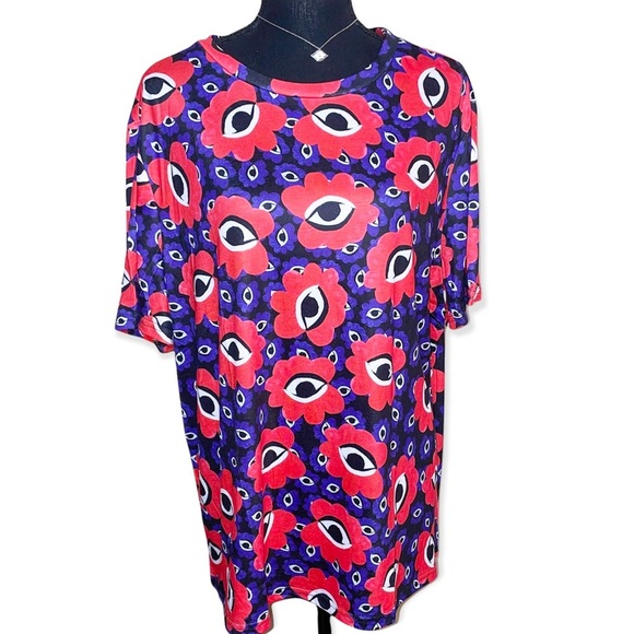 Shein eyes plus size tee - Picture 1 of 7